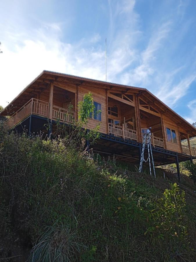 Noor Garden - Wood Cabins โกไดกานัล ภายนอก รูปภาพ