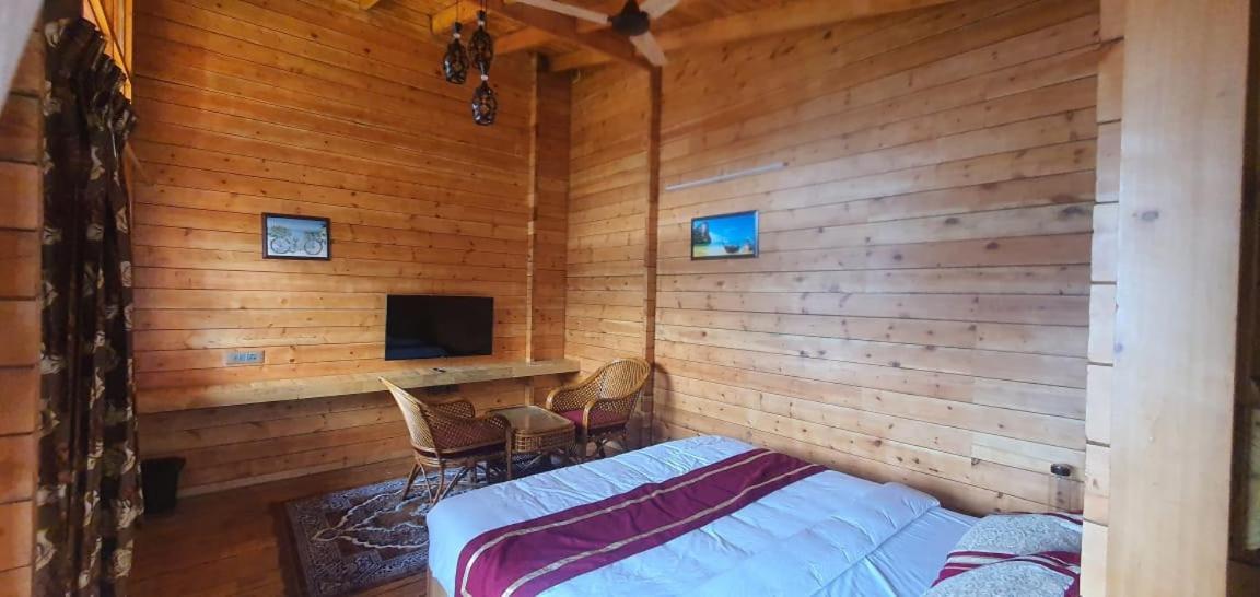 Noor Garden - Wood Cabins โกไดกานัล ภายนอก รูปภาพ